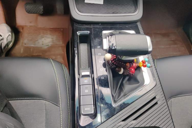 Used Baojun RM-5 2019 1.5L CVT Elite Version with 24-hour Online Service 6 Seats