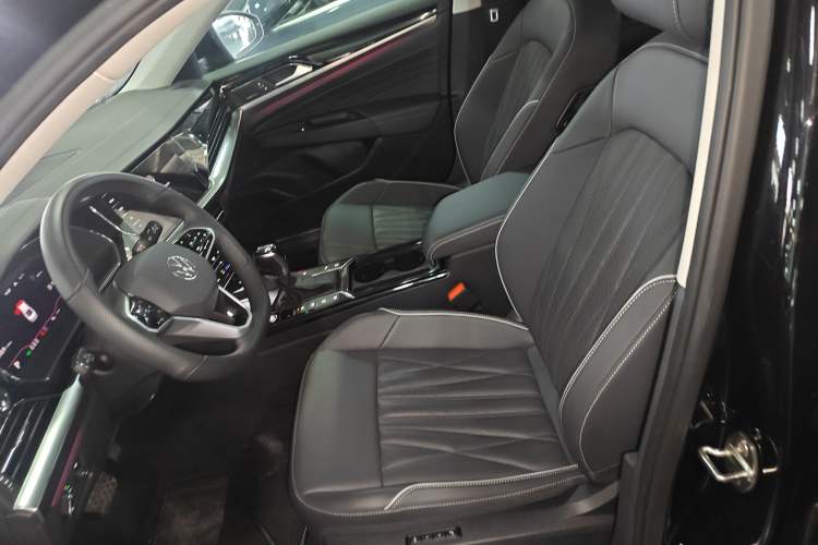 Used Volkswagen Passat 2024 380TSI Starry Sky Flagship Edition