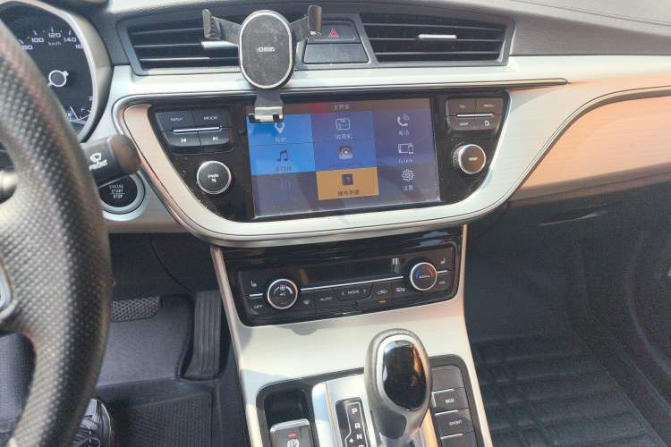 Used Geely Auto Emgrand GL 2017 1.3T DCT Luxury Model