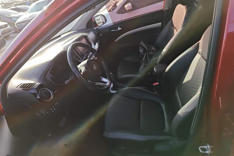 Used Kia kx1 Stonic 2019 1.4L Automatic Fun Edition China V Standard Left Front Seat