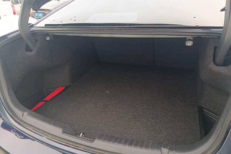 Used Mazda Atenza 2020 2.0L Blue Sky Luxury Edition