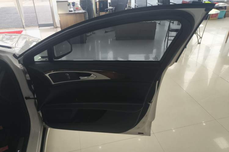 Used Lincoln MKZ 2020 2.0T Deluxe Edition
