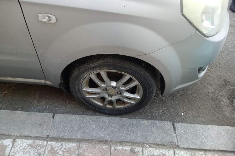 Used Chevrolet Lova 2010 1.4 MT Fengdu Version