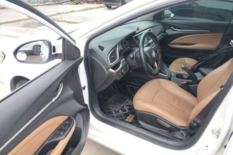 Used Buick Excelle GX 2018 18T Automatic Flagship Model