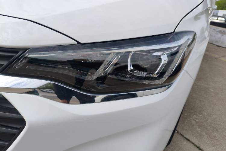 Used Chevrolet Monza 2022 320 Automatic Enjoyment Sunroof Version Left Front Headlight