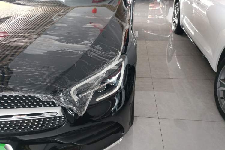 Used Mercedes-Benz GLC 2022 Second Facelift GLC 260 L 4MATIC Luxury Edition