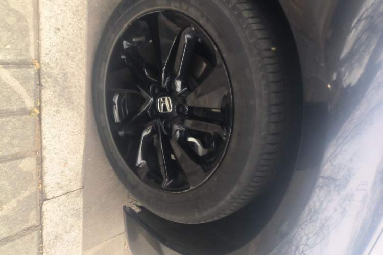 Used Honda Accord 2021 260TURBO Luxury Starry Sky Limited Edition Right Front Wheel Hub