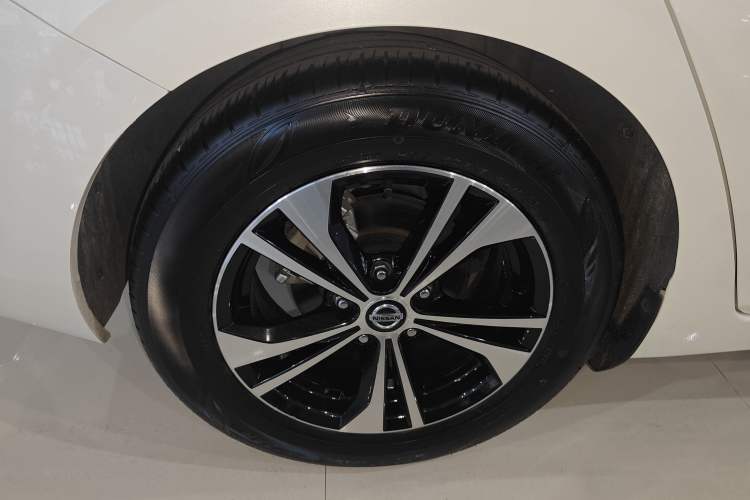 Used Nissan Sylphy 2021 1.6L XL CVT Enjoyment Edition Exterior 5