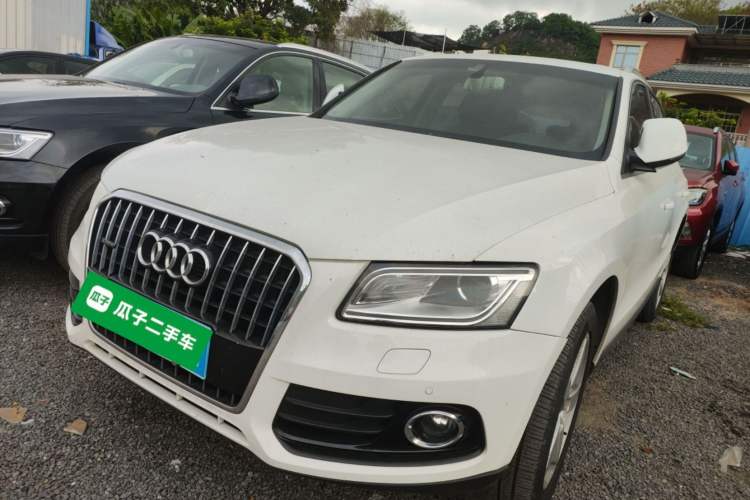 Used Audi Q5 2015 40 TFSI Comfort Model