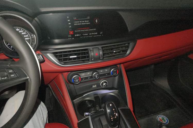 Used Alfa Romeo Stelvio 2017 2.0T 200HP Luxury Edition