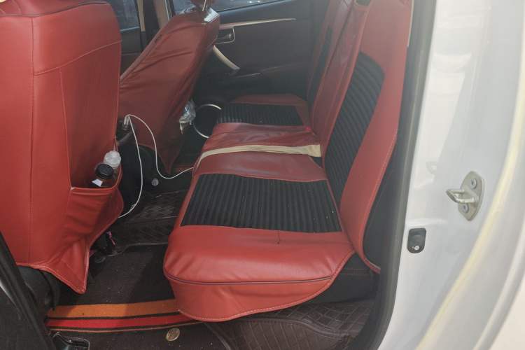 Used Huanghai Xiao Niu 2021 2.4L N1 Manual Gasoline Two-Wheel Drive Chuanfu Type Extended Flat-Bottom Cargo Bed 4K22
