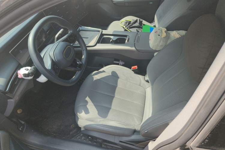 Used Lynk & Co 07 2024 EM-P 126 Long-Range Ultra
