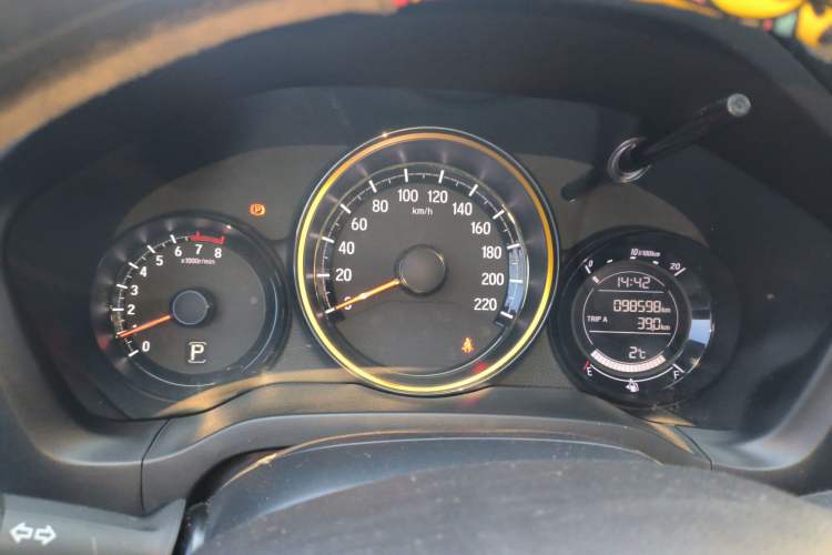 Used Honda XR-V 2017 1.8L EXi CVT Comfort Version
