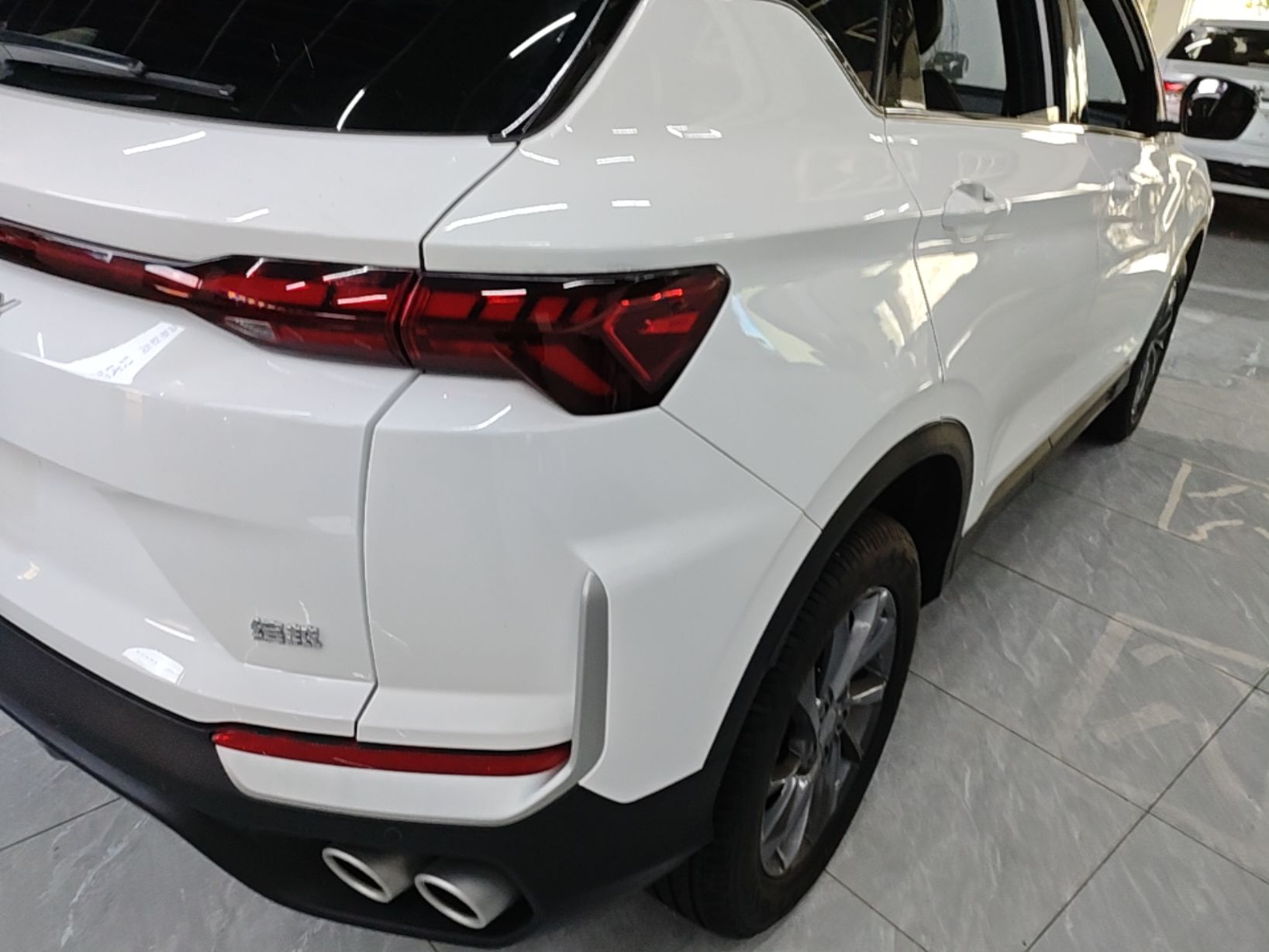 Geely Auto Coolray 2025 Bin Yue L 1.5TD DCT Star Diamond — снимка 9