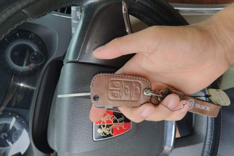 Used Roewe 950 2012 2.0L Comfort Edition