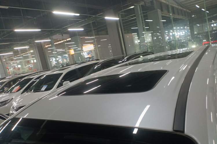 Used GAC Trumpchi M8 2024 Master Series 400T Prestige Edition
