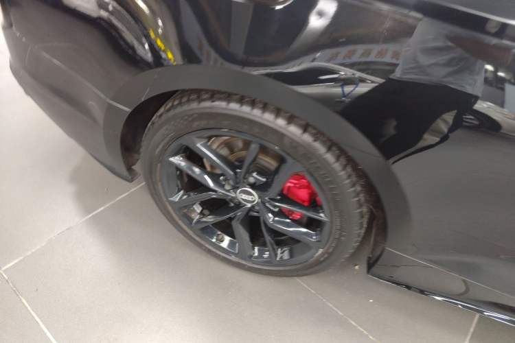 Used Audi A5 2021 Coupe 40 TFSI Fashionable and Dynamic Model Right Rear Wheel Hub