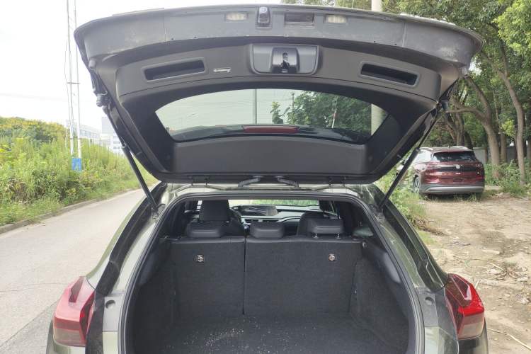 Used Lexus UX New Energy 2020 300e Pure·Joy Edition Trunk