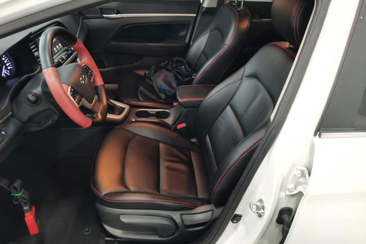 Used Hyundai Elantra (6th Generation / Lingdong) 2016 1.6L Automatic ZhiXuan – Elite Version
