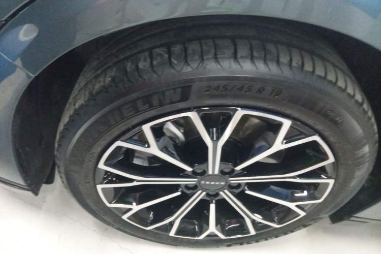 Used Zeekr 007 2024 Rear-Drive Enhanced Version 75 kWh