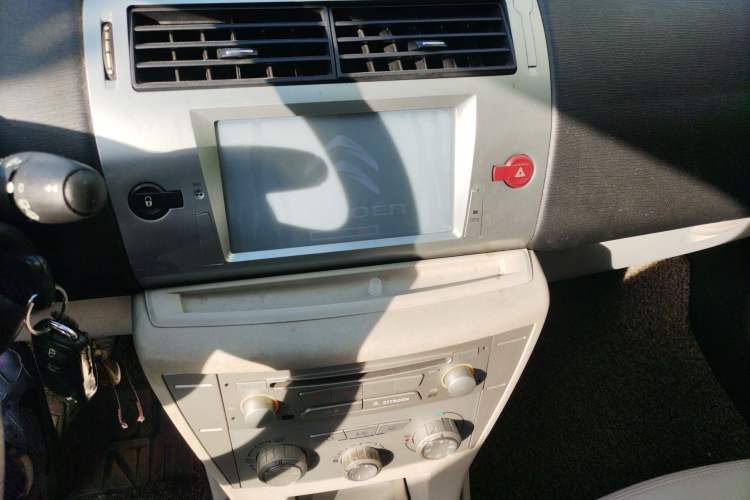 Used Citroen C-Quatre 2011 Sedan 1.6L Manual Fashion Edition Audio And AC Panel