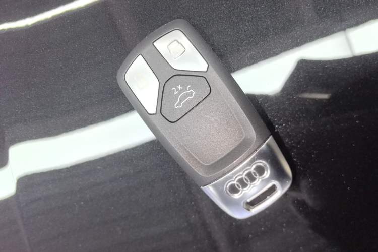 Used Audi Q5L Sportback 2024 40 TFSI Luxury Edition
