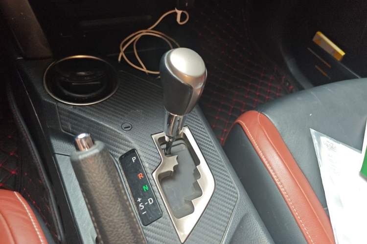 Used Toyota RAV4 2013 2.5L Automatic 4x4 Luxury Edition