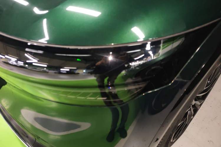 Used Zeekr 7X 2025 100 kWh Long-Range Rear-Wheel Drive with Intelligent Driving Features