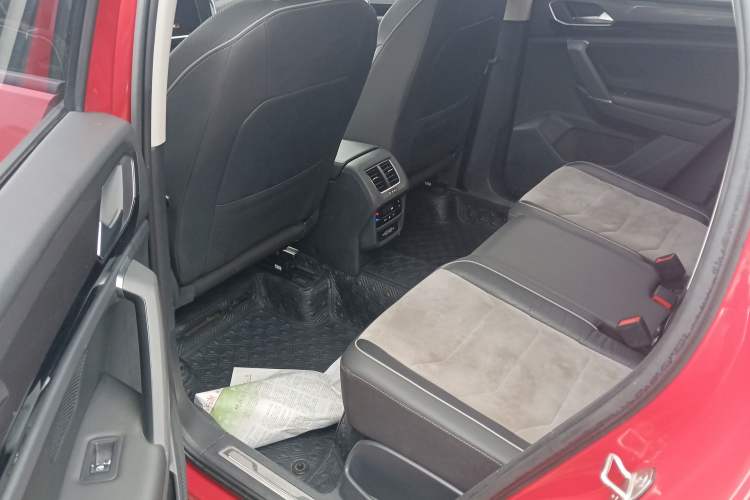 Used Volkswagen Tayron X 2020 330TSI Two-Wheel Drive Luxury Smart Connectivity Version