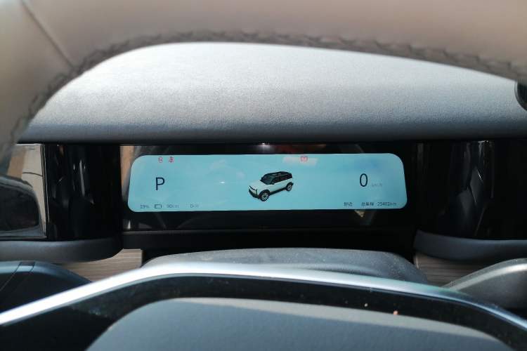 Used iCAR 03 2024 501km Two-Wheel Drive Long-Range Yuechao Edition Instrument Cluster