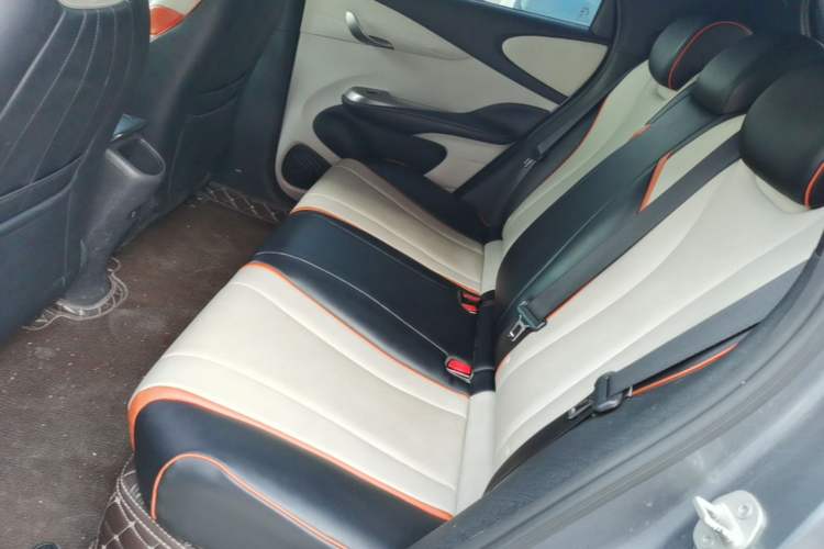 Used BYD Dolphin 2021 405 km Fashion Edition
