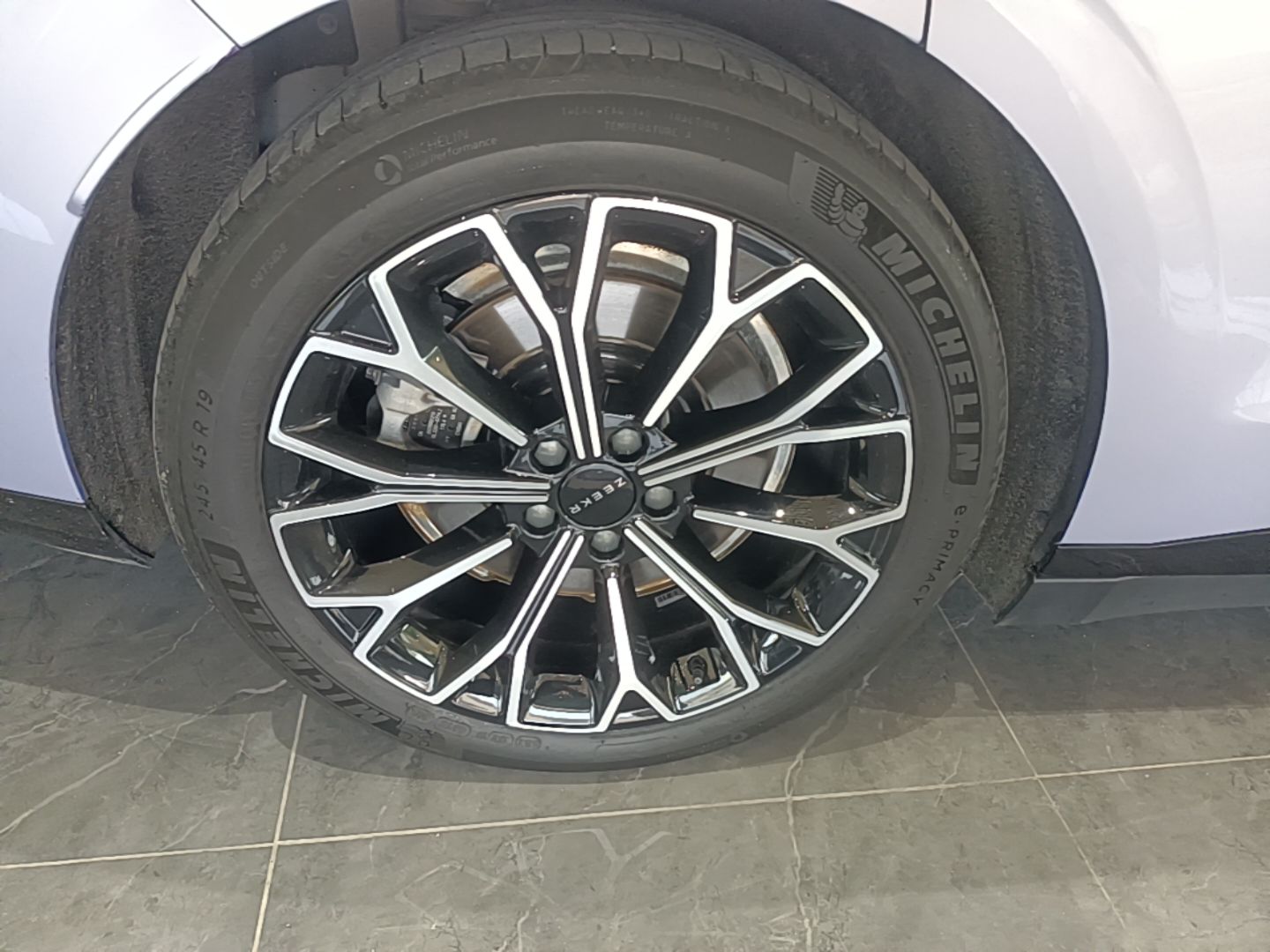 Zeekr 007 2025 Rear-Drive Intelligent Driving Version 75 kWh — снимка 11