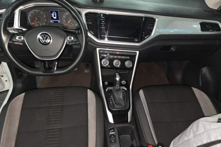 Used Volkswagen T-ROC 2022 280TSI DSG Two-Wheel Drive Elite PLUS