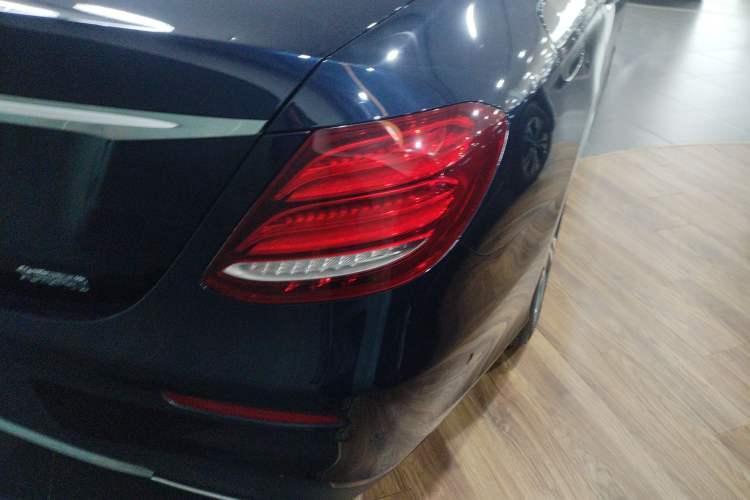 Used Mercedes-Benz E-Class 2019 E 260 L Sport Edition
