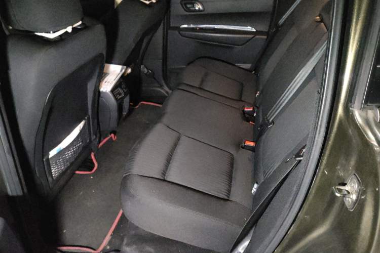 Used Peugeot 3008 2013 2.0L Automatic Classic Edition
