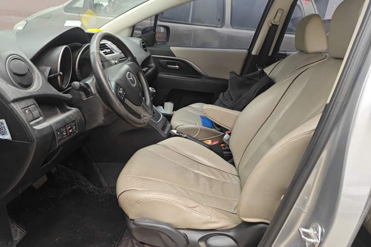 Used Mazda 5 2013 2.0L Automatic Luxury Edition Left Front Seat