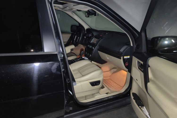 Used Land Rover Freelander 2 2013 2.2T SD4 SE Diesel Edition Gear Lever