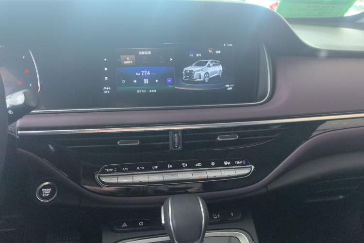 Used GAC Trumpchi M6 2021 PRO 270T DCT Luxury Edition