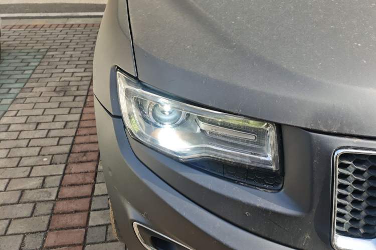 Used Jeep Grand Cherokee 2016 3.6L Luxury Navigation Edition