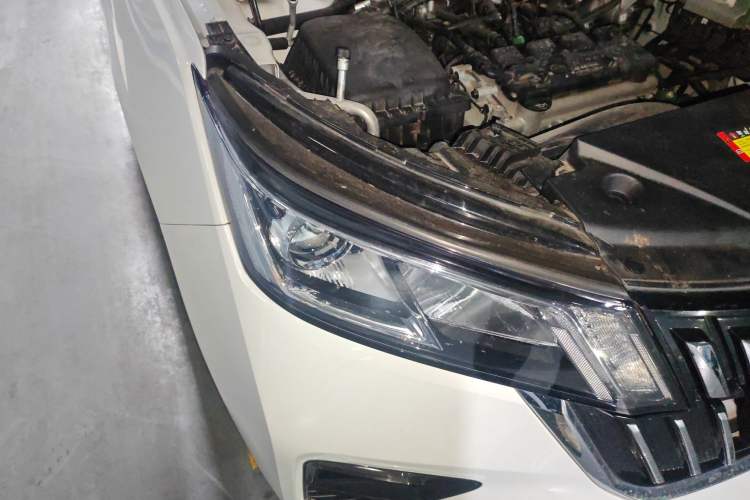 Used Wuling Jiachen 2022 1.5L Manual Comfort Edition
