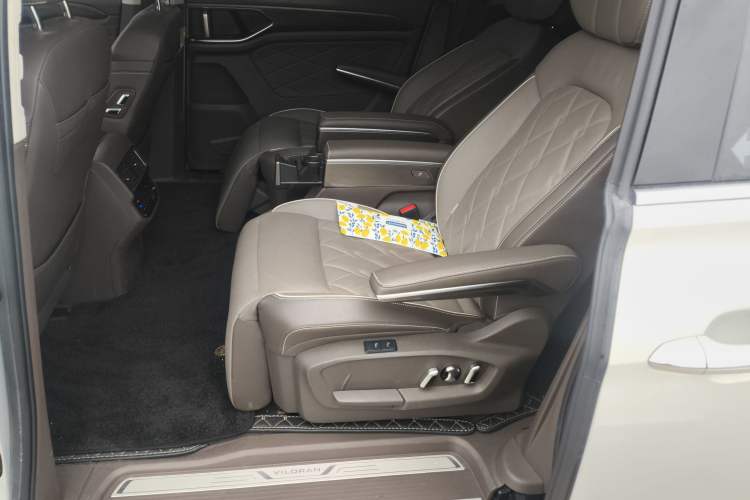 Used Volkswagen Viloran 2022 380TSI Prestige Edition