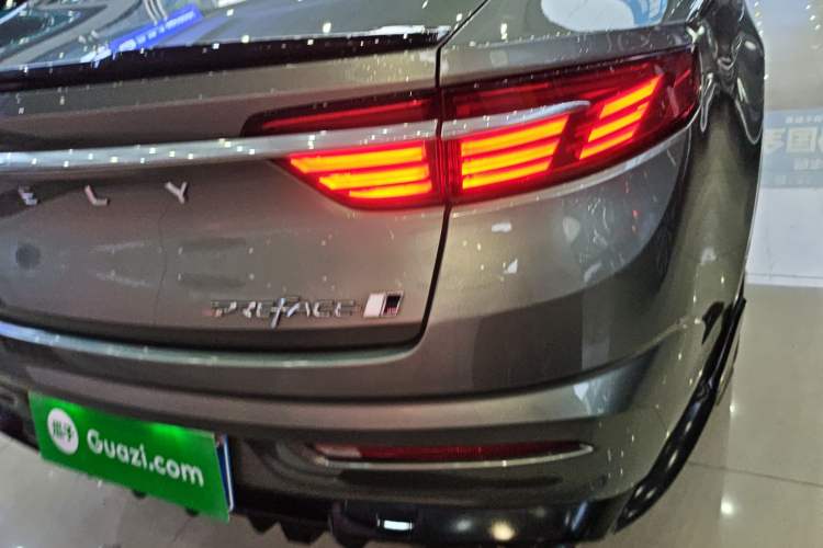 Used Geely Auto Preface 2025 Dongfang Yao 1.5TD Kunlun Edition Exterior 3