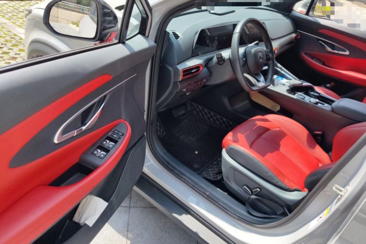 Used CHANGAN UNI-T 2020 1.5T Prestige Version