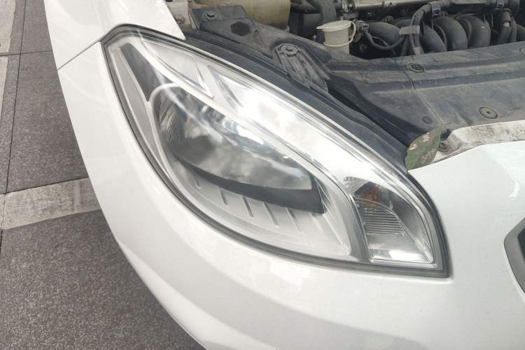 Used Brilliance H330 2013 1.5L Automatic Luxury Model
