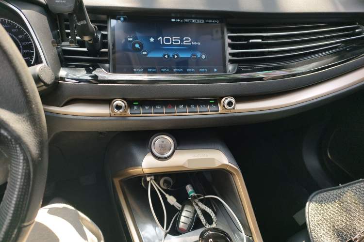 Used Haval H6 2019 1.5 GDIT Automatic Luxury Smart Connect Version China VI Standard
