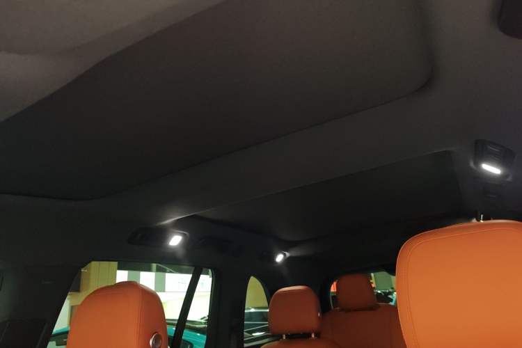 Used Li Auto L8 2023 Pro Model
