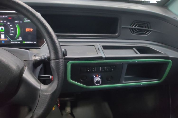 Used Chengshi 01 2023 Light Edition 1.5kW Charging Single-Row Closed-Body 2-Seater Cargo Van