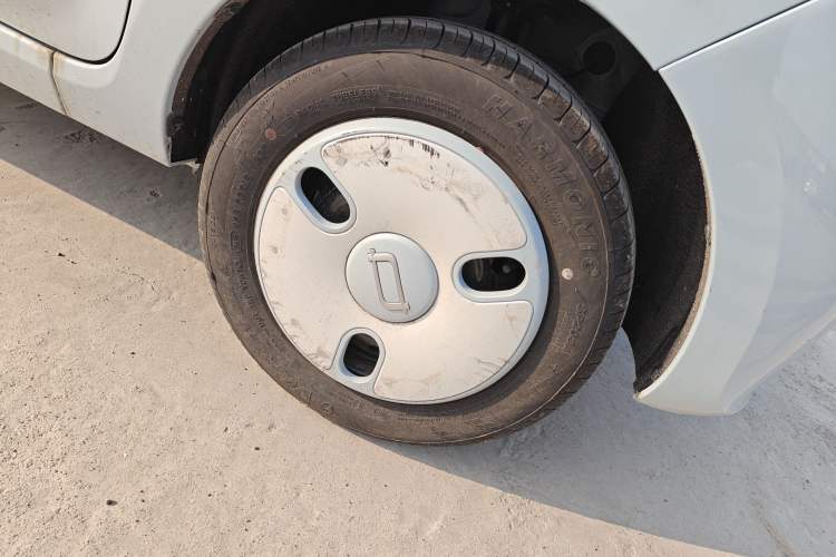 Used Bestune Pony 2026 222km Colorful Horse Right Front Wheel Hub