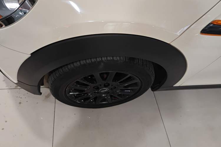 Used MINI 2014 1.2T ONE+
