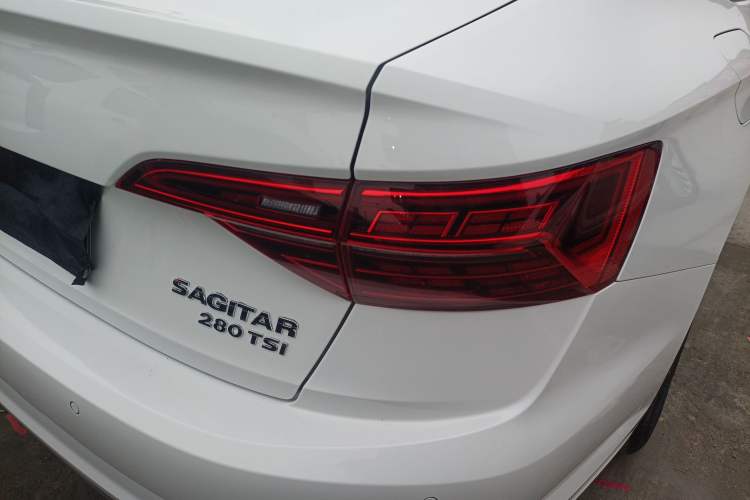 Used Volkswagen Sagitar 2019 200TSI DSG Comfort Version China VI Standard